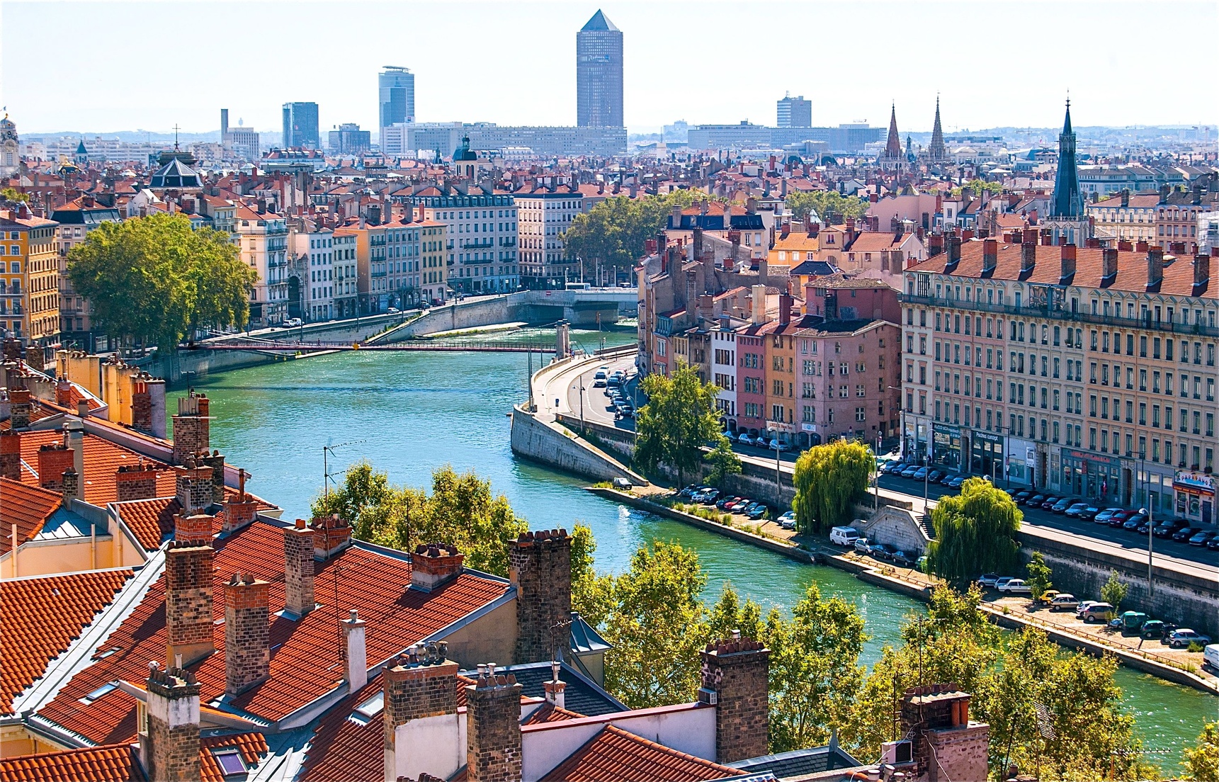 Oferta speciala de la KLM: bilet avion Bucuresti - Lyon