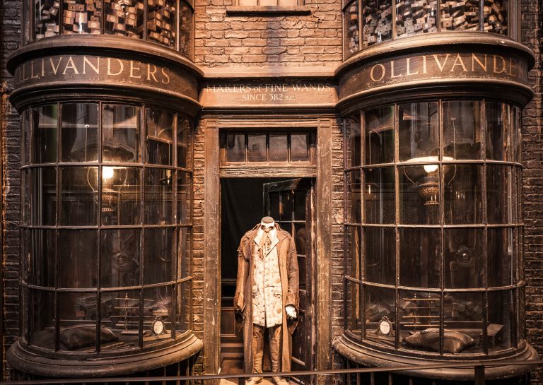 Tur unic complet, ghidat, la Warner Bros. Studio Londra – The Making of Harry Potter