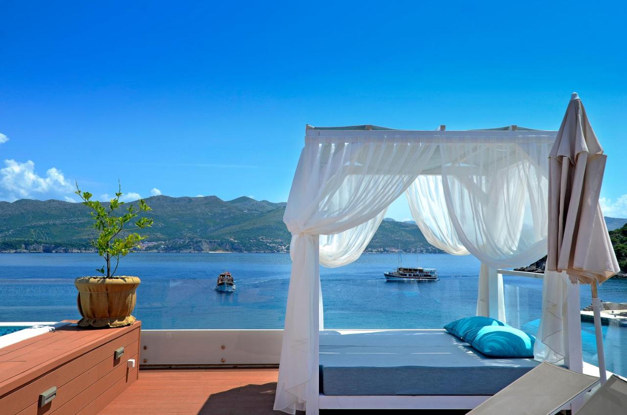 Vara pe Riviera Dubrovnik - Aparthotel Kalamota Beach House 4* by Perfect Tour