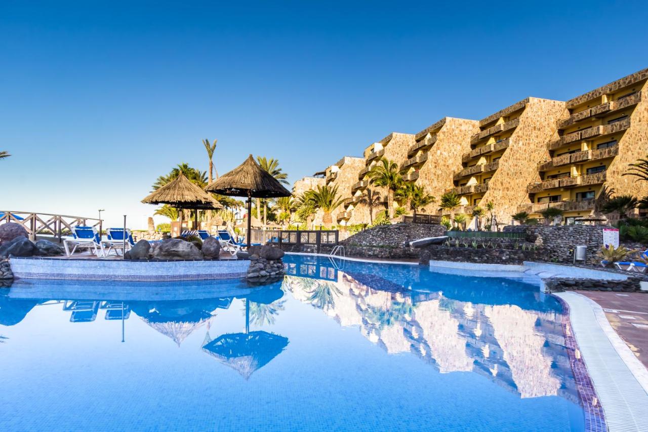 BlueBay Beach Club Apartments 3*