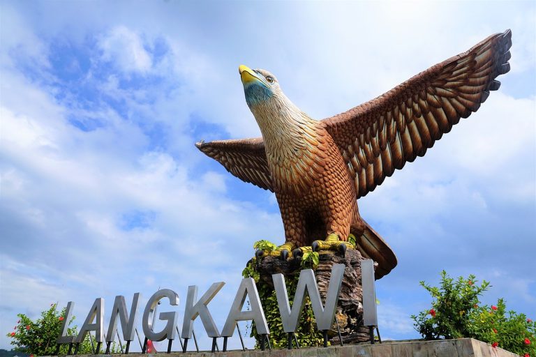Sejur Kuala Lumpur și plajă Langkawi - Aprilie 2026 (10 zile / 7 nopți)
