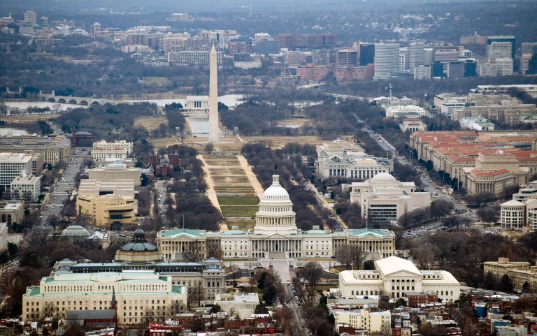 Oferta de la KLM: bilet avion Bucuresti - Washington