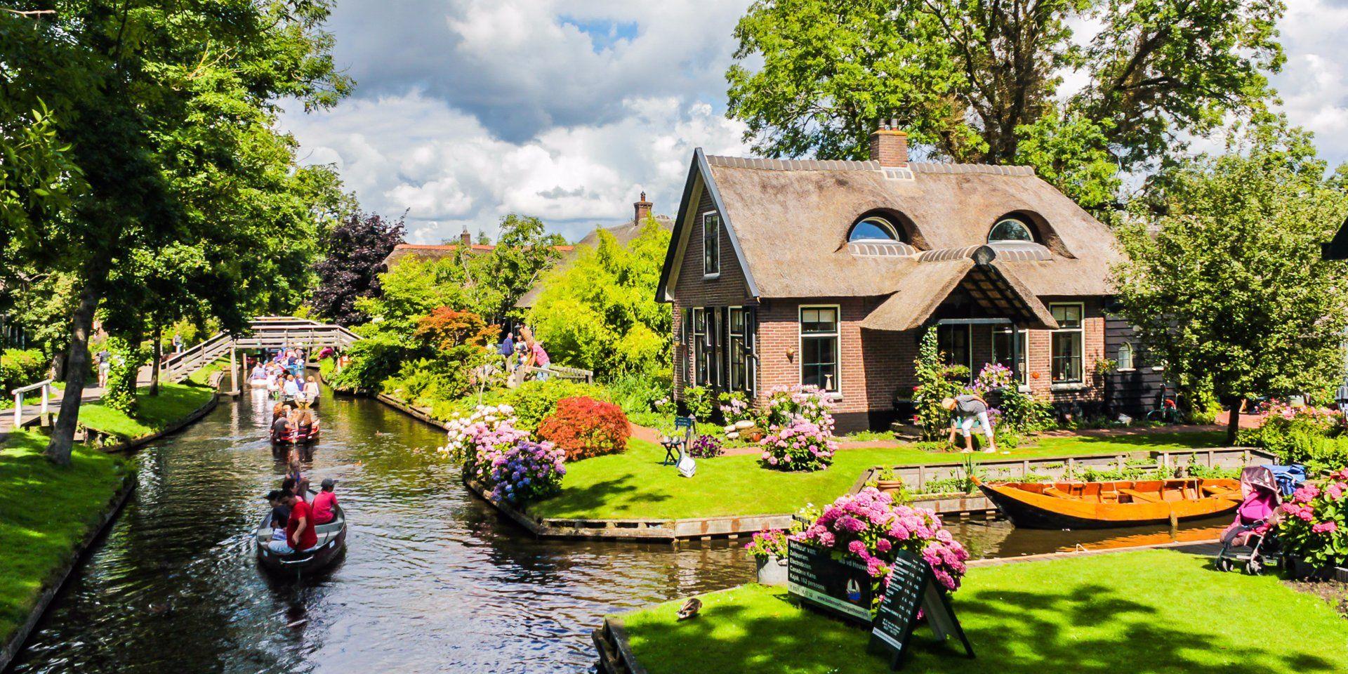 Tur privat de o zi la Giethoorn și Nordul Țărilor de Jos - din Amsterdam