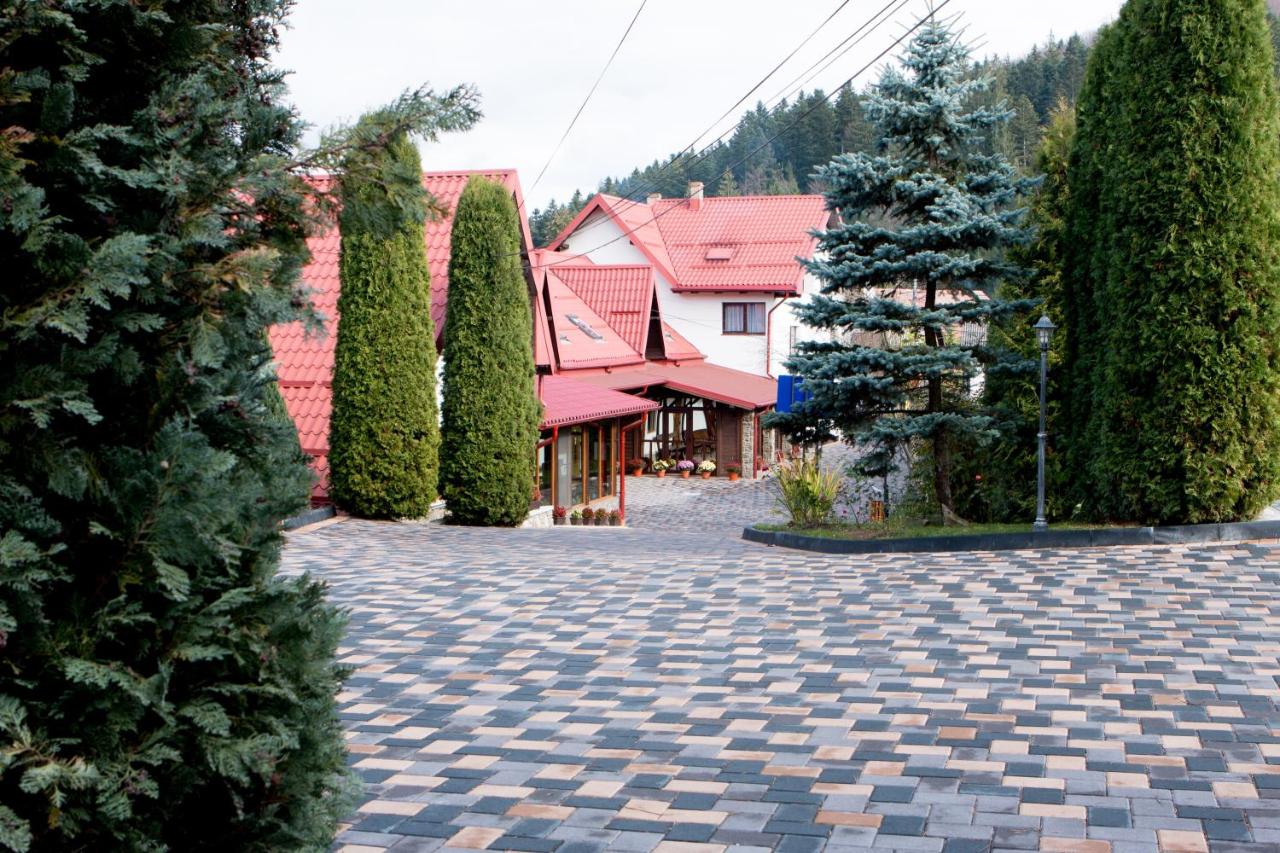 Craciun in Bucovina la Casa Elena Resort & SPA 4*, Voronet by Perfect Tour - 1 | YEO