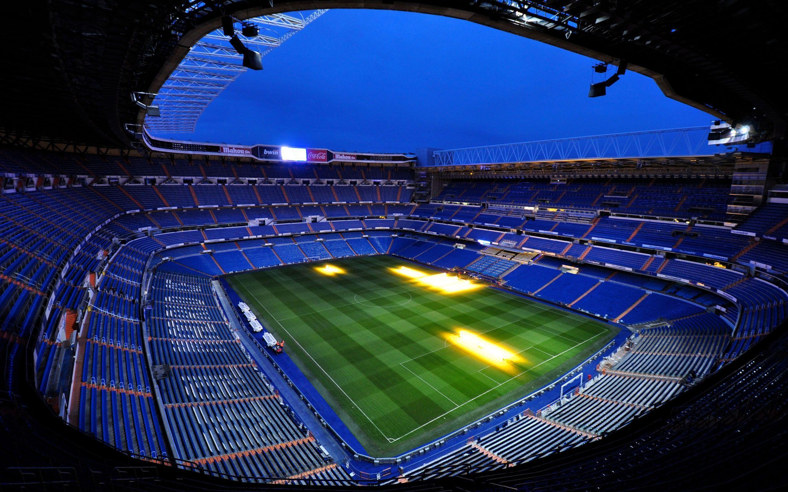City-break în Barcelona &  bilete la meciul FC Barcelona - Real Madrid  (3 zile/ 2 nopți) by Perfect Tour - 2 | YEO