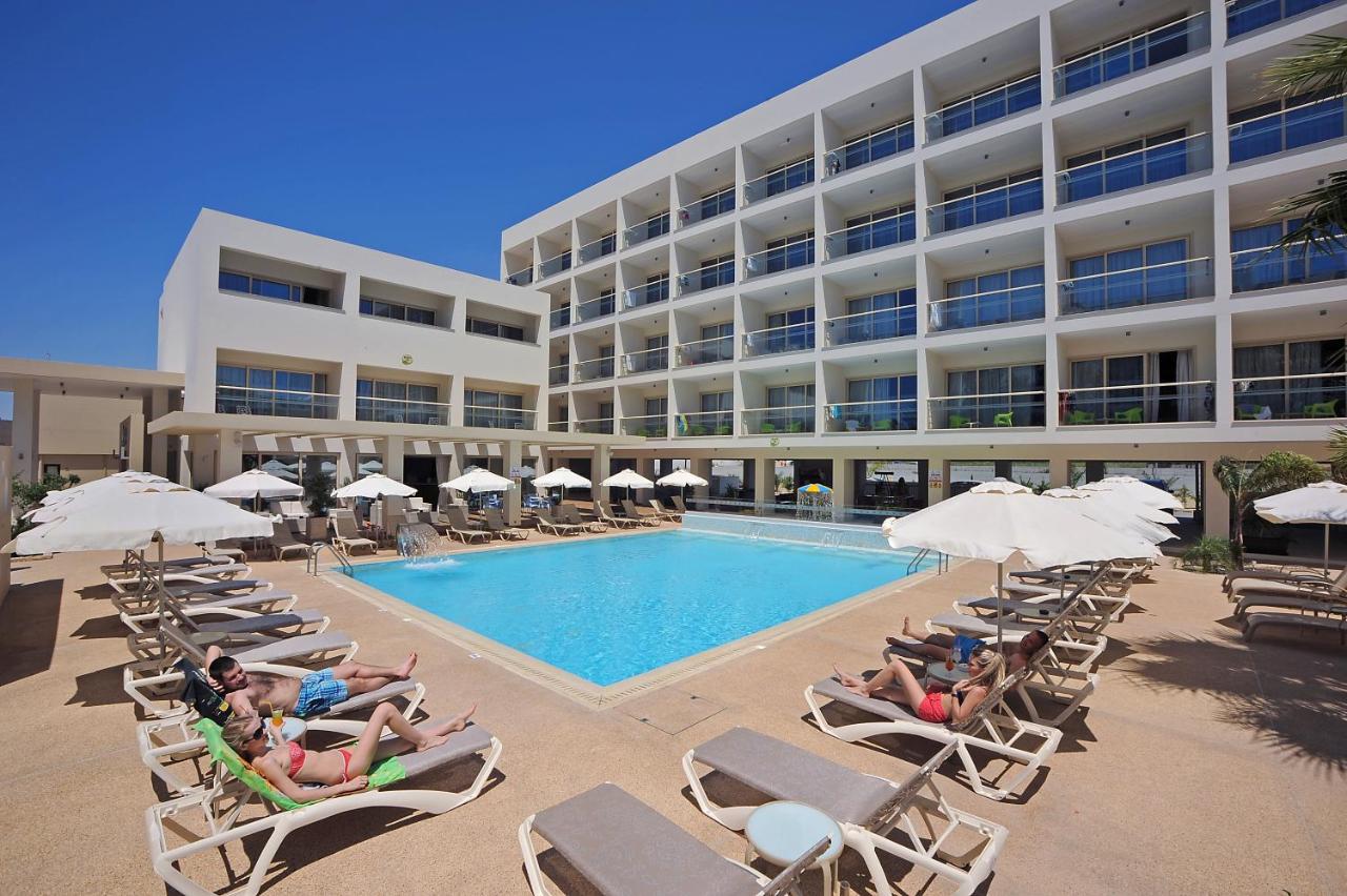 Nelia Gardens Hotel 4* by Perfect Tour