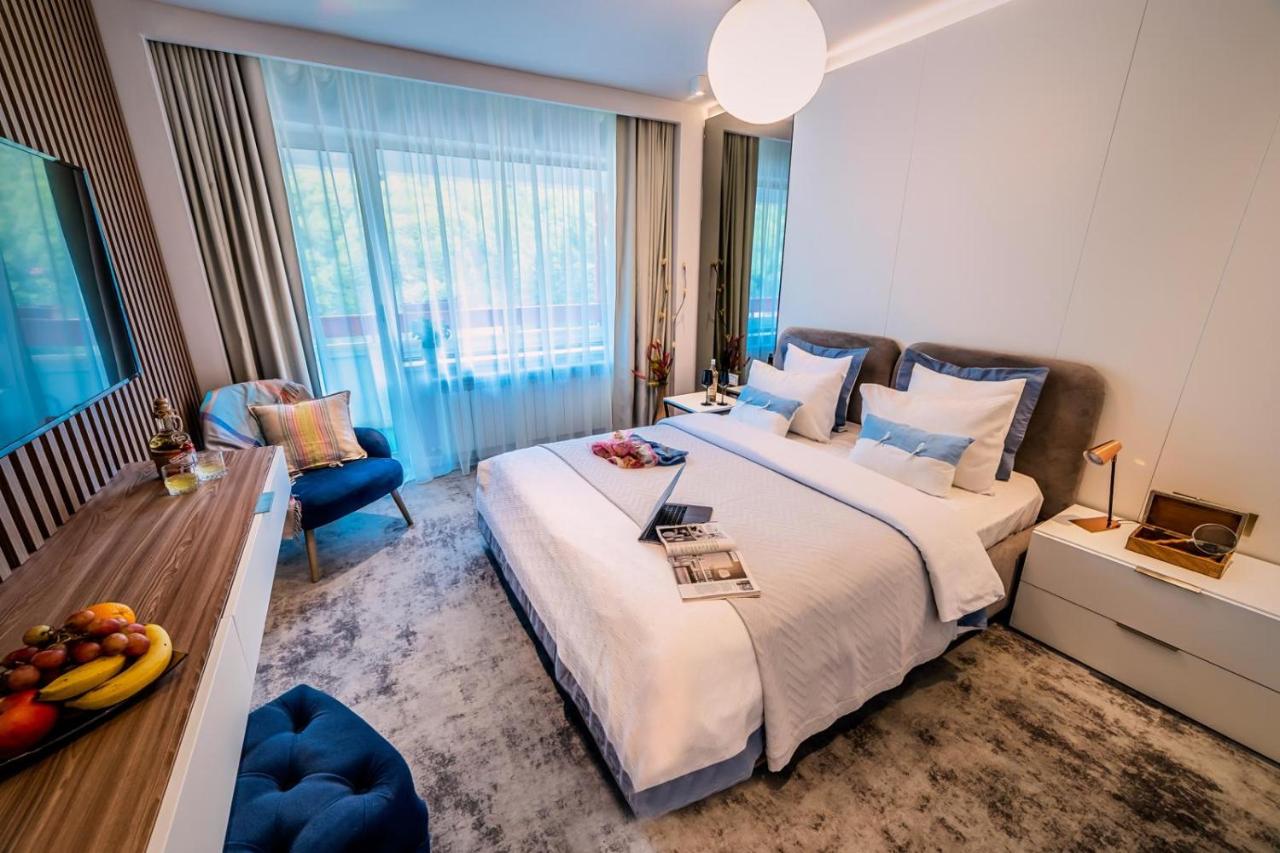 Sarbatori Pascale la Sinaia Hotel 4* by Perfect Tour - 2 | YEO