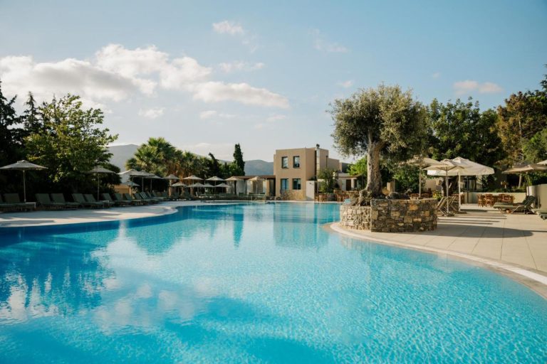 Village Heights Resort 5*