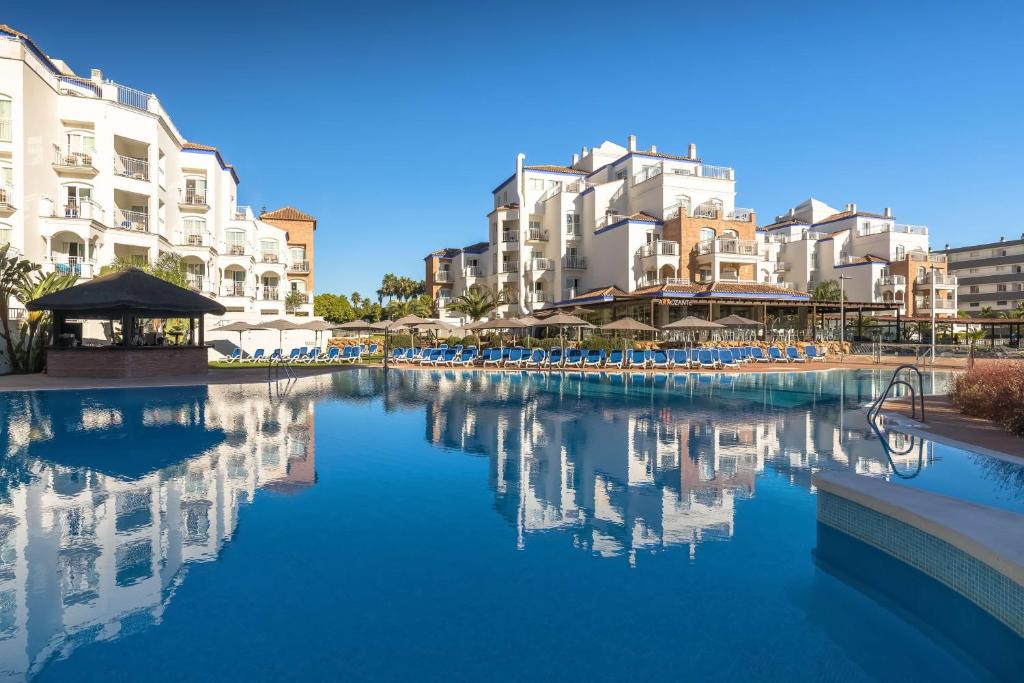 Occidental Torremolinos Playa 4* by Perfect Tour