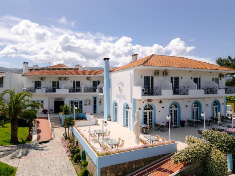 Artemis Hotel 3*