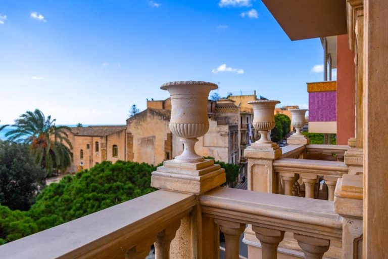 La Paloma Blanca Hotel 4*