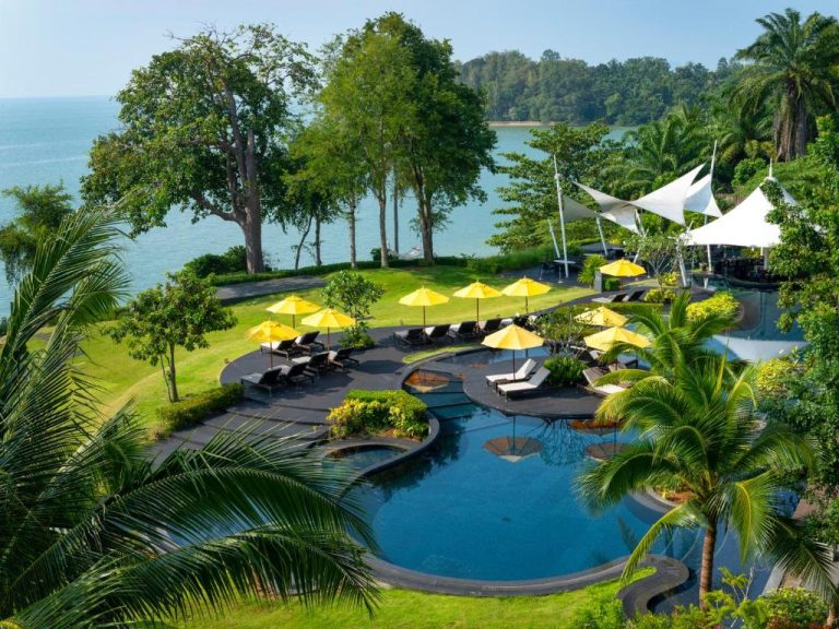 The ShellSea Krabi I Luxury Beach Front Resort & Pool Villa 5*
