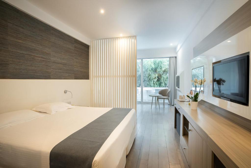 Margadina Lounge Hotel 4* by Perfect Tour - 1 | YEO