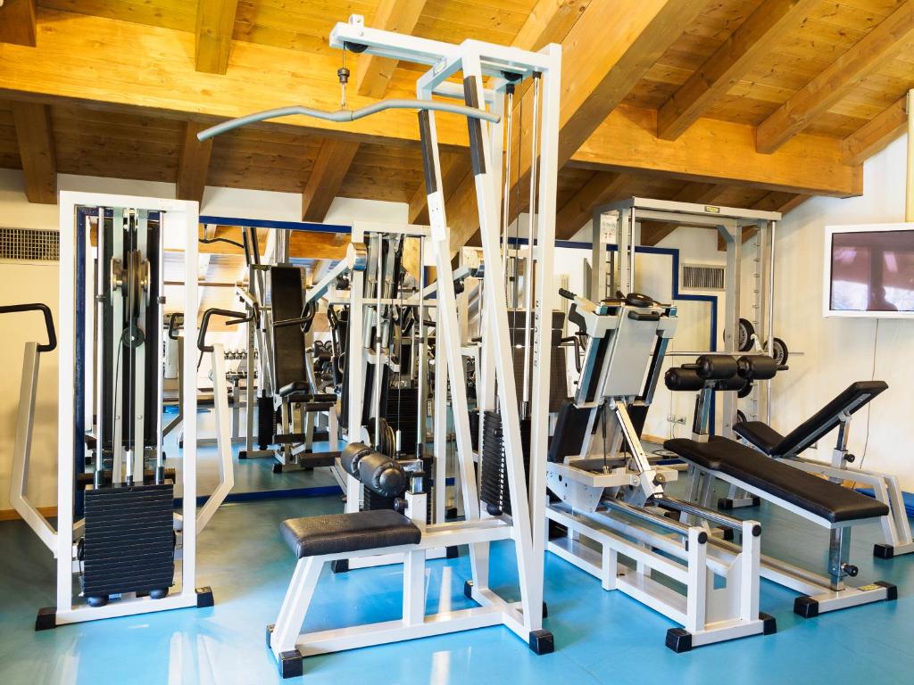 La ski in Italia - Park Hotel Folgarida 4* by Perfect Tour - 6 | YEO
