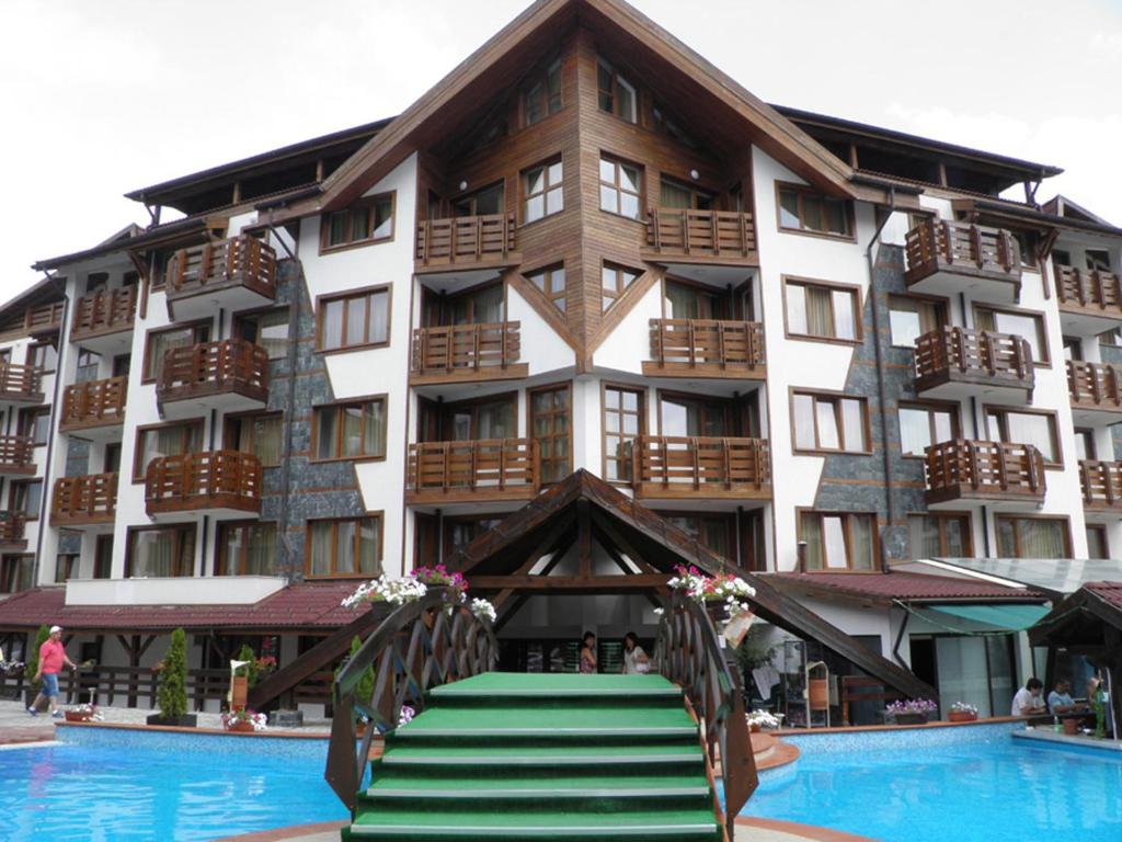 La ski in Bansko - Belvedere Holiday Club 4* by Perfect Tour - 3 | YEO