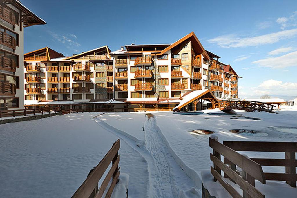 La ski in Bansko - Belvedere Holiday Club 4* by Perfect Tour