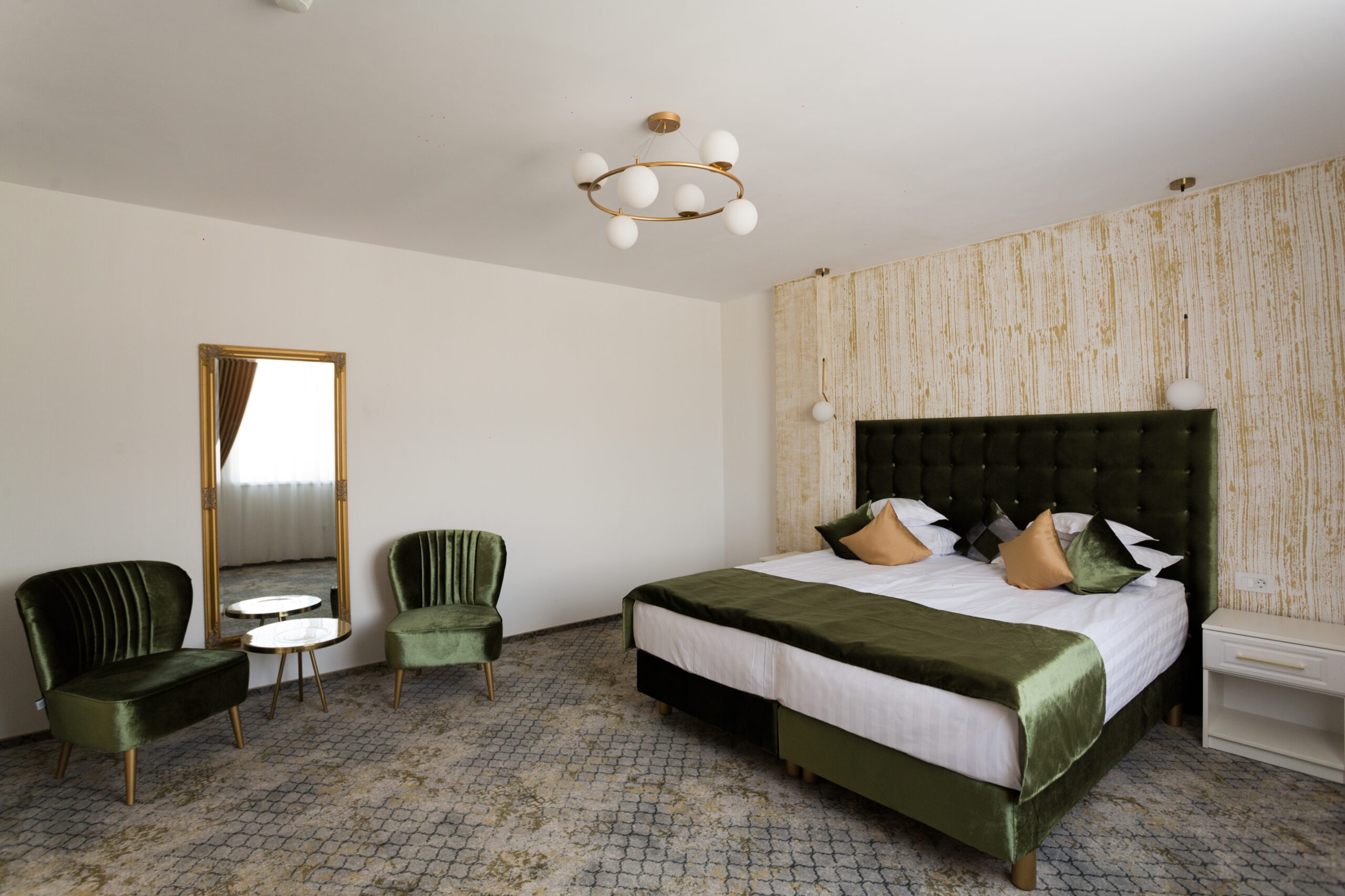 Craciun la Sentir Hotel 4*, Gura Humorului by Perfect Tour - 2 | YEO