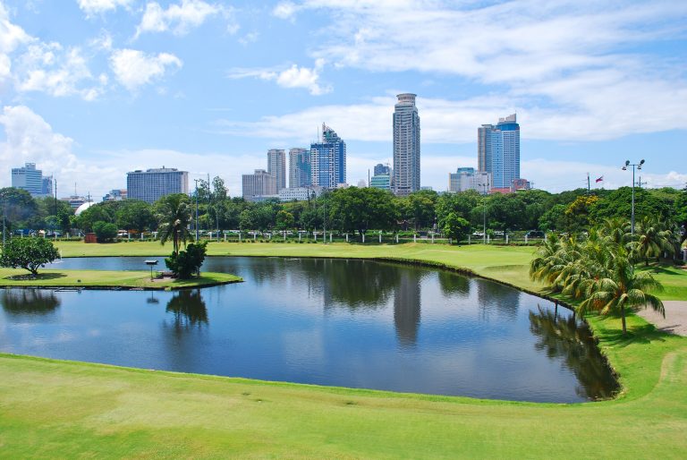 Oferta de la KLM: bilet avion Bucuresti - Manila