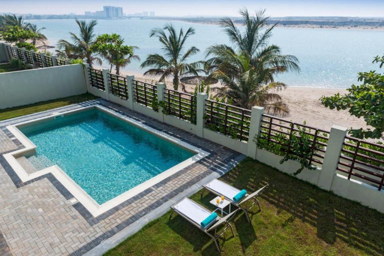 Jannah Hotel Apartments & Villas 4*
