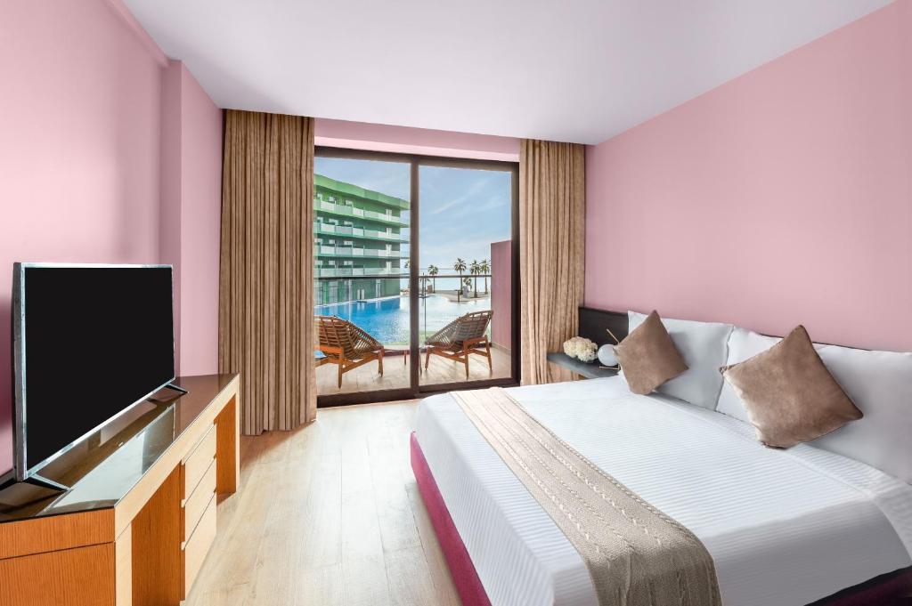 voco Dubai Monaco, the Heart of Europe by IHG 5* by Perfect Tour - 4 | YEO