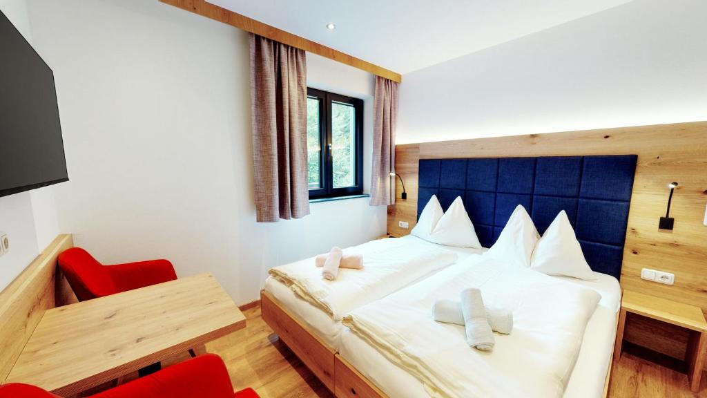 Pension Lederergütl 3* by Perfect Tour - 2 | YEO